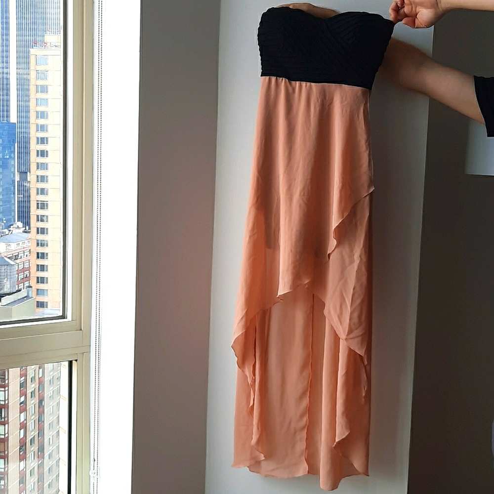 Strapless dress